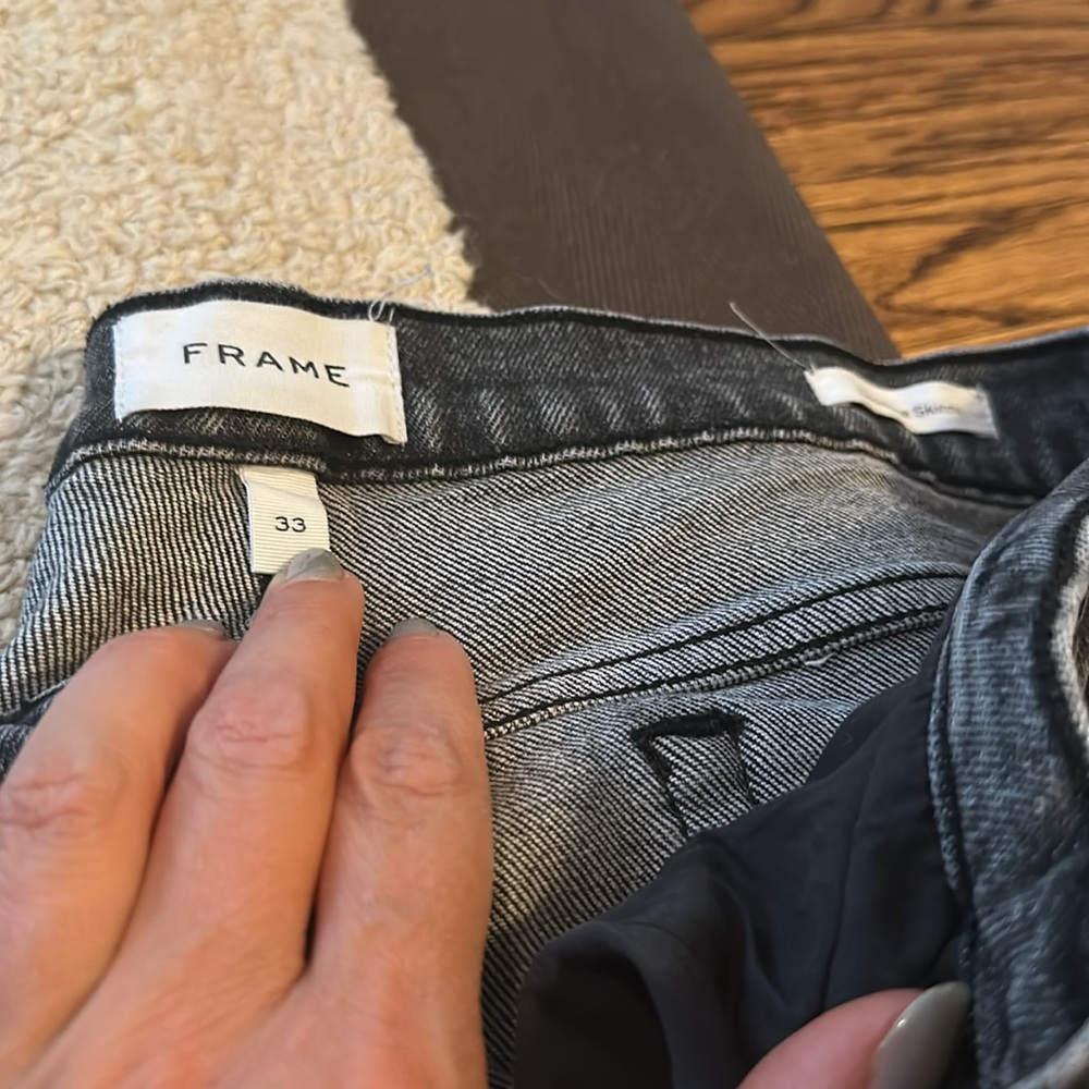 Frame L’Homme skinny jeans in washed out black - Picture 5 of 6